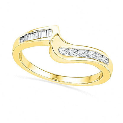 1.25 CT. TW Diamond Swirl Bridal Set in 10K Gold