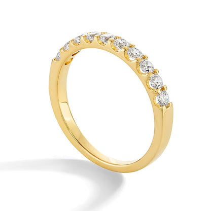 0.5 CT. TW Diamond Band in 18K Gold (I/VS2)