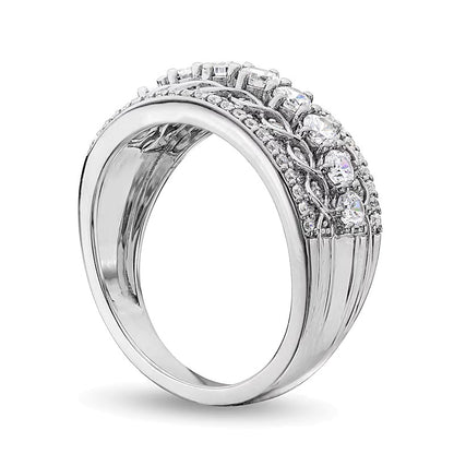 1.0 CT. TW Diamond Edge Lattice Center Row Band in 14K White Gold