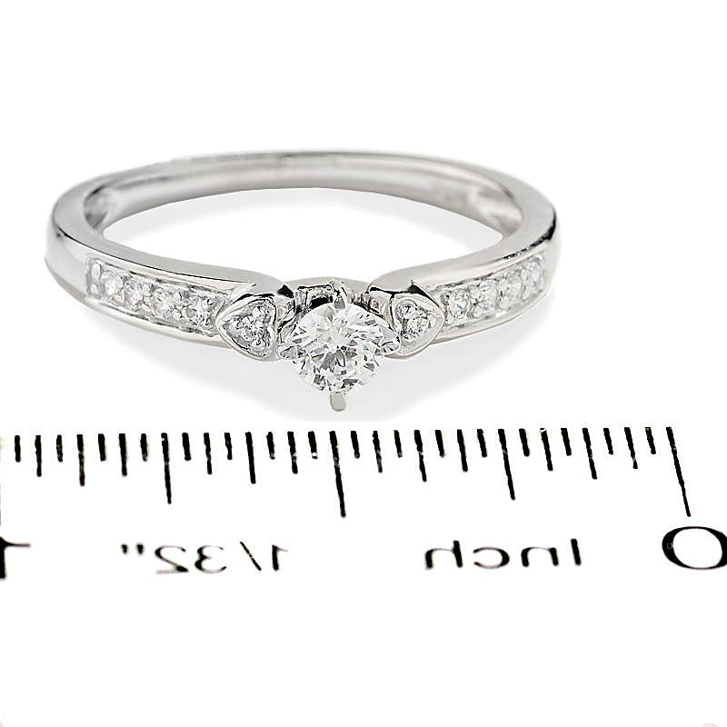 0.2 CT. TW Diamond Promise Ring in 10K White Gold