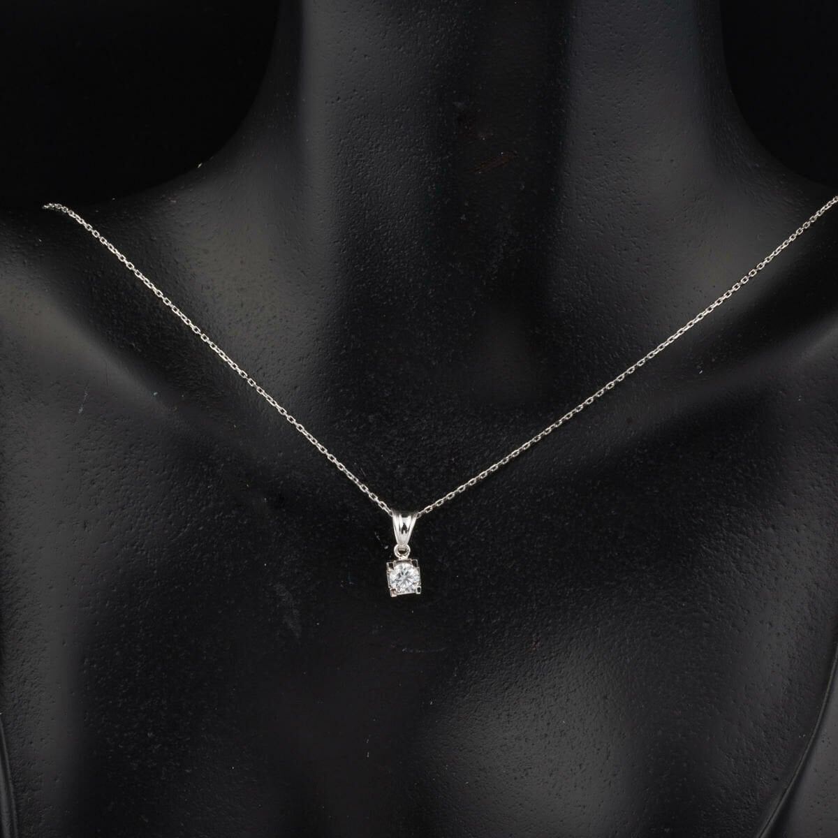 14K White Gold 0.30 Ct Solitaire Moissanite Necklace