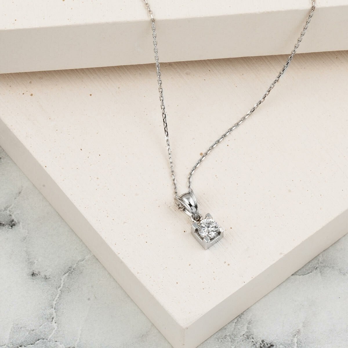 14K White Gold 0.30 Ct Solitaire Moissanite Necklace