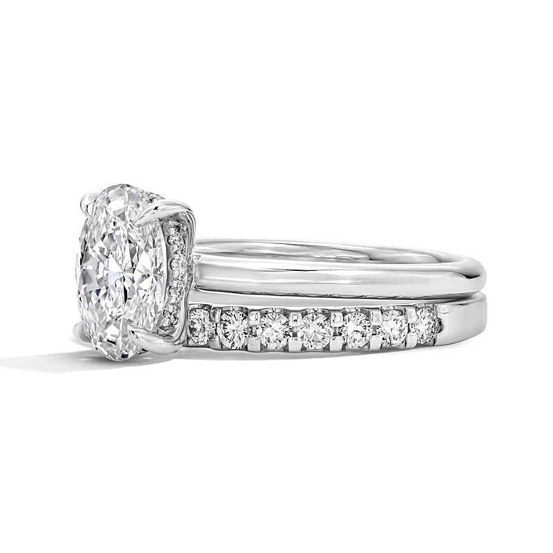 2.0 CT. TW Oval Lab-Grown Diamond Bridal Set in 14K White Gold (F/VS2)