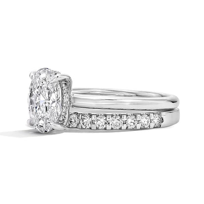 2.0 CT. TW Oval Lab-Grown Diamond Bridal Set in 14K White Gold (F/VS2)