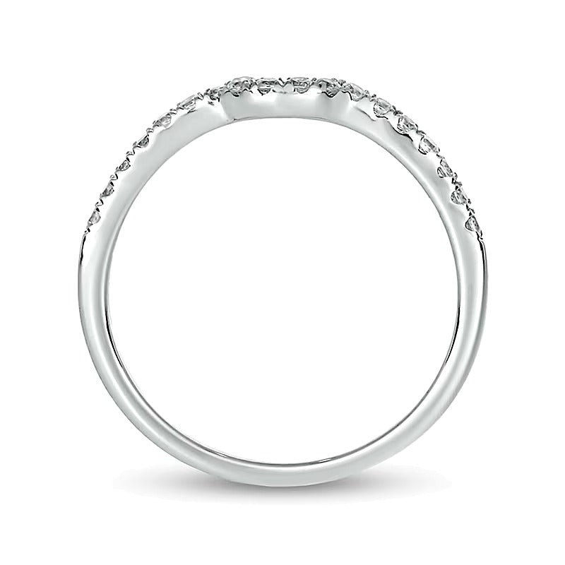 1.0 CT. TW Oval Diamond Bridal Set in 14K White Gold (I/I2)
