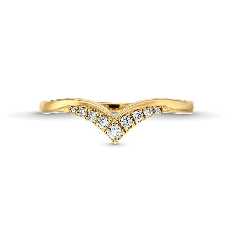 0.13 CT. TW Diamond Graduated Chevron Anniversary Band in 10K Gold