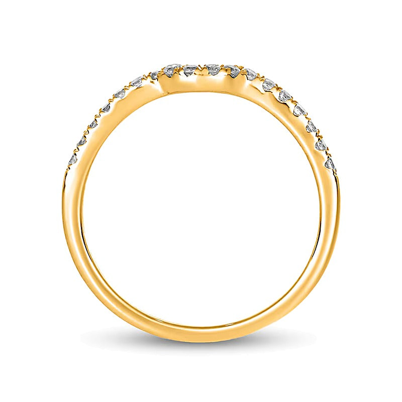 1.0 CT. TW Oval Diamond Bridal Set in 14K Gold (I/I2)