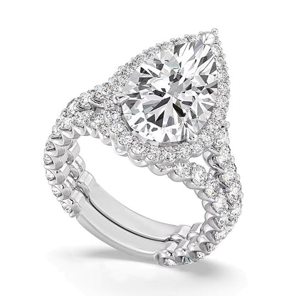 Enchanted Star Ariel 6.5 CT. TW Pear-Shaped Lab-Grown Diamond Frame Engagement Ring in 14K Two-Tone Gold