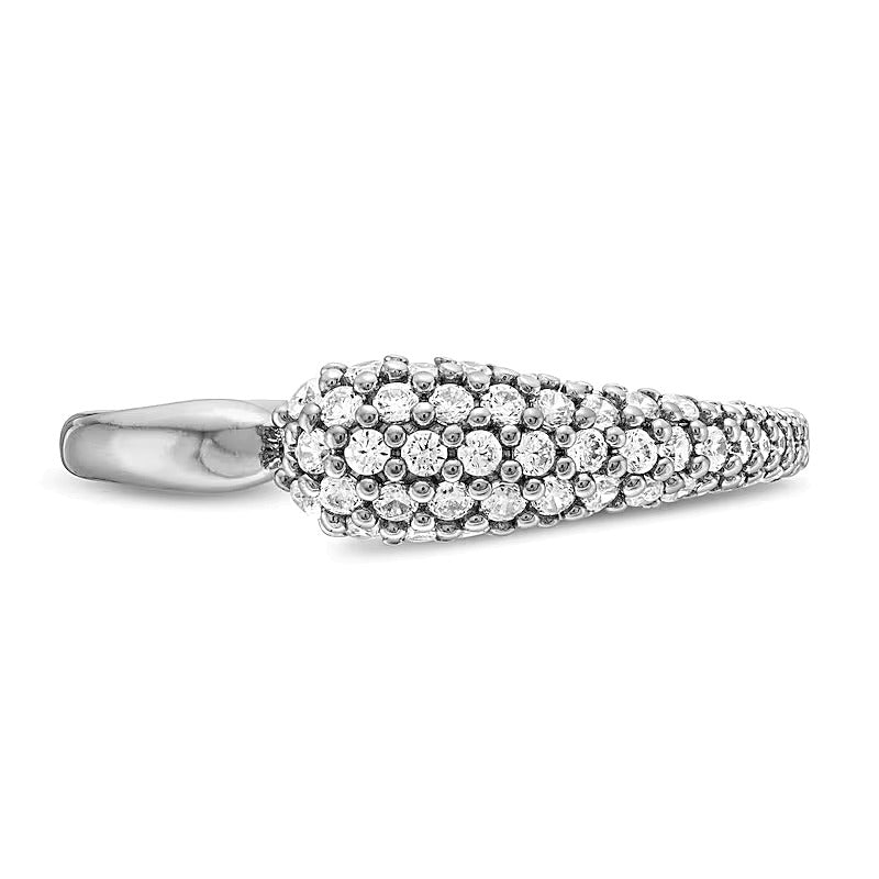 0.33 CT. TW Diamond Graduated Teardrop Split Ring in 10K White Gold