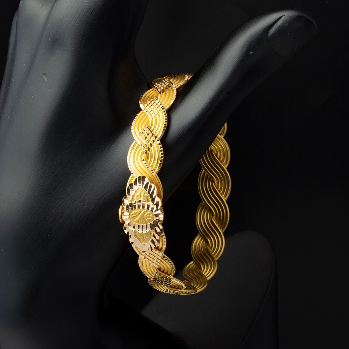 22K Yellow Gold Braided Motif Hinged Cuff Bangle