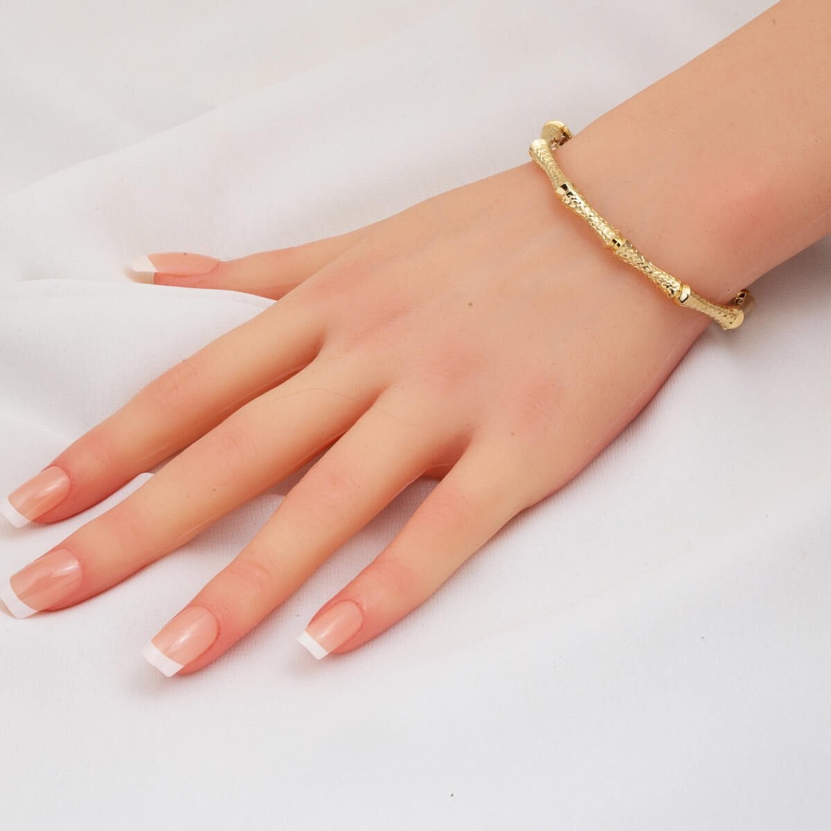 14K Yellow Gold Sparkling Hinged Cuff Bracelet