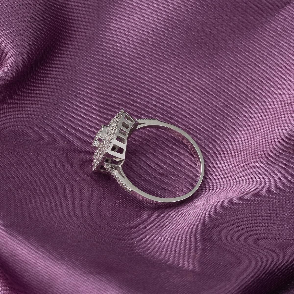 14K White Gold 0.43 Ct Baguette Diamond Ring