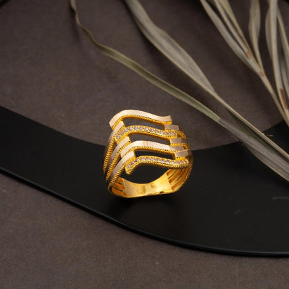 14K Yellow Gold Zigzag 4 Row Ribbed Cubic Zirconia Ring