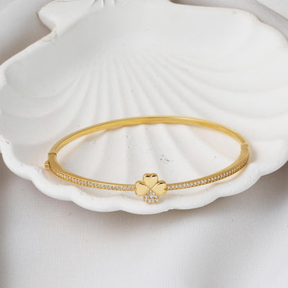 14K Yellow Gold Clover Cubic Zirconia Hinged Cuff Bangle