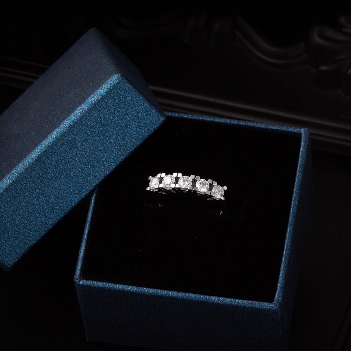 14K White Gold 0.50 Ct Five Stone Diamond Ring