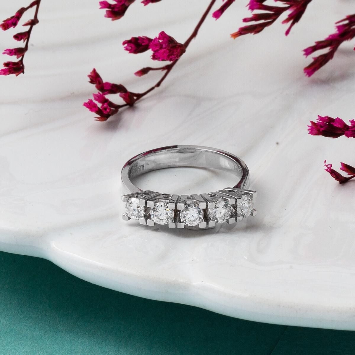 14K White Gold 0.50 Ct Five Stone Diamond Ring