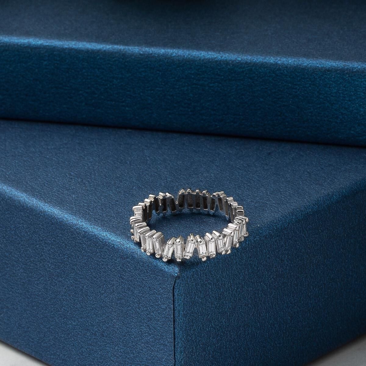14K White Gold Row Baguette Diamond Ring