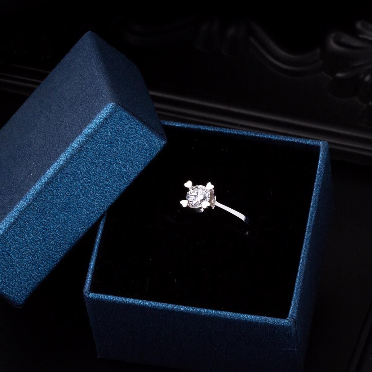 14K White Gold 0.70 Ct Solitaire Moissanite Ring