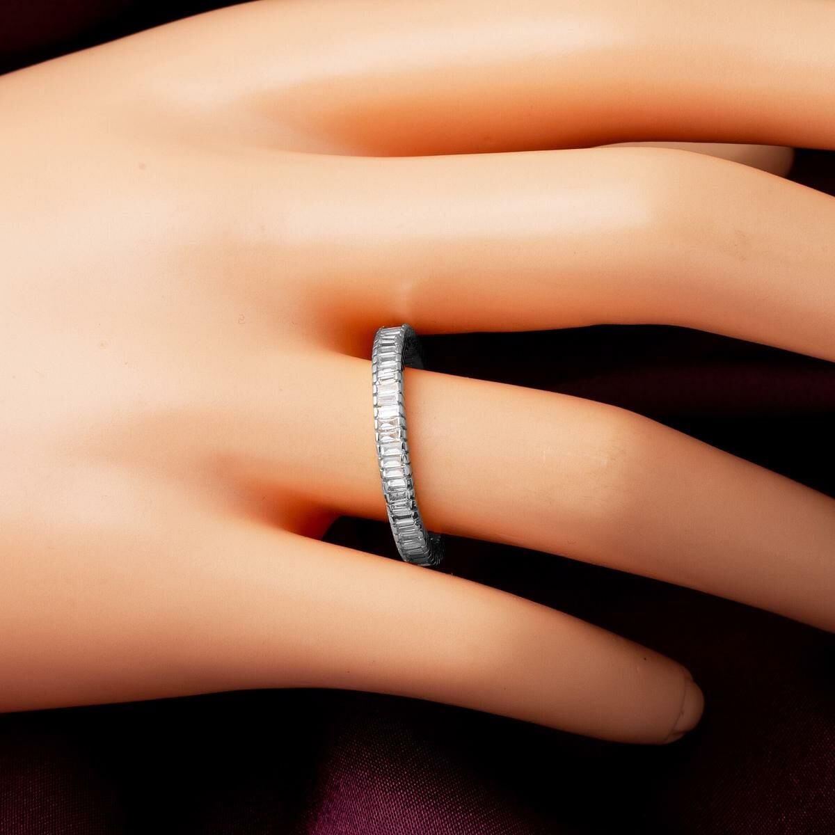 14K White Gold Full Eternity Baguette Diamond Ring