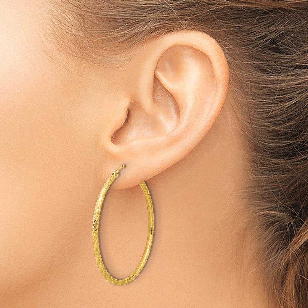 14K Yellow Gold 2.00x40mm Polished and Satin Diamond-cut Twist Tube Hoop Earrings