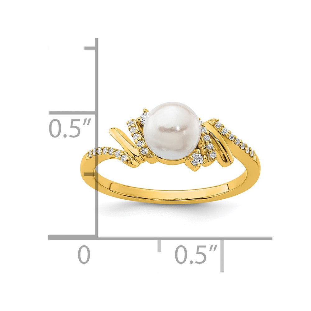 14K Yellow Gold Polished 1/10 carat Diamond and Freshwater Cultured Pearl Size 7 Ring