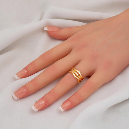 14K Yellow Gold Zigzag Classic Ajda Ring