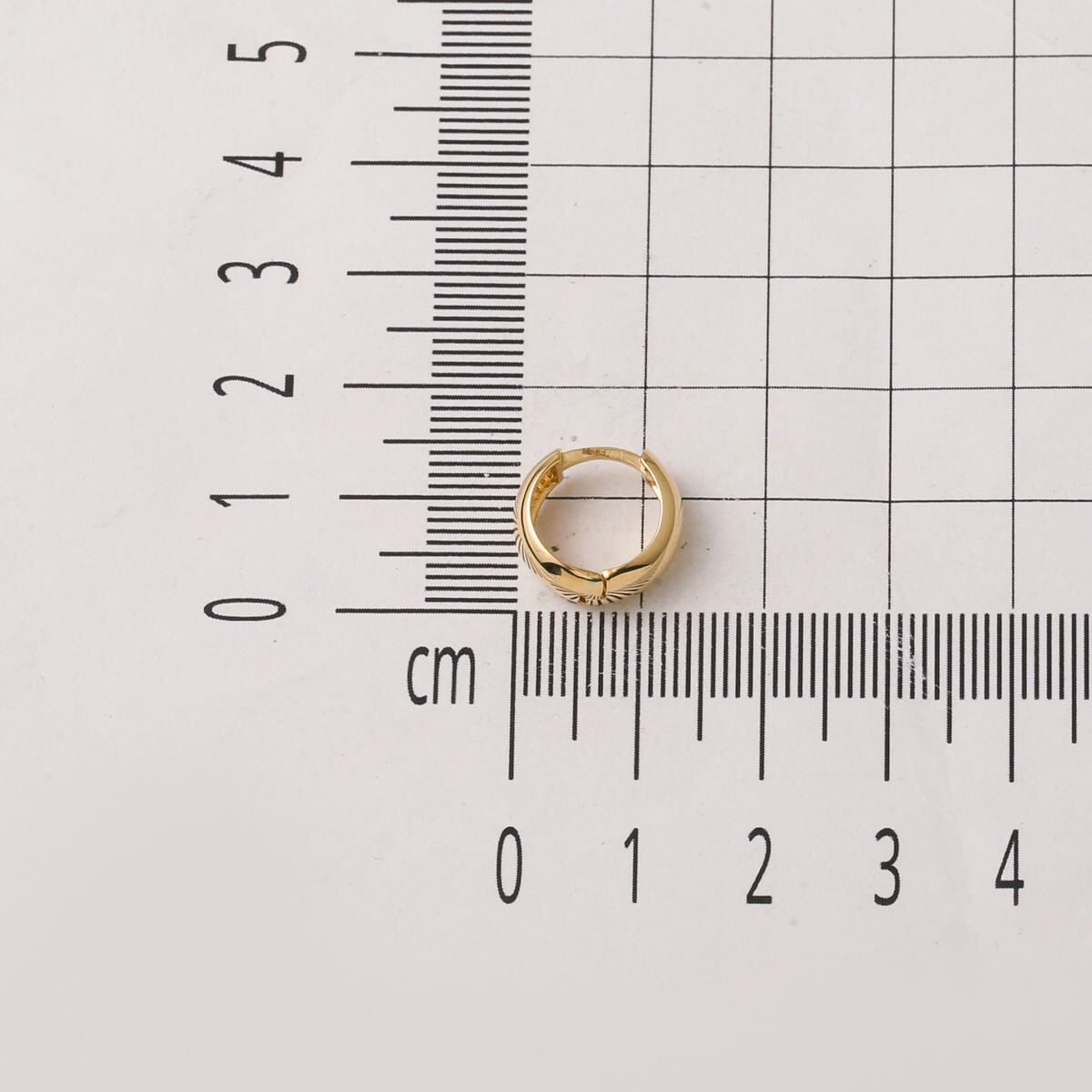 14K Yellow Gold Wide Puffed Hoop Earrings