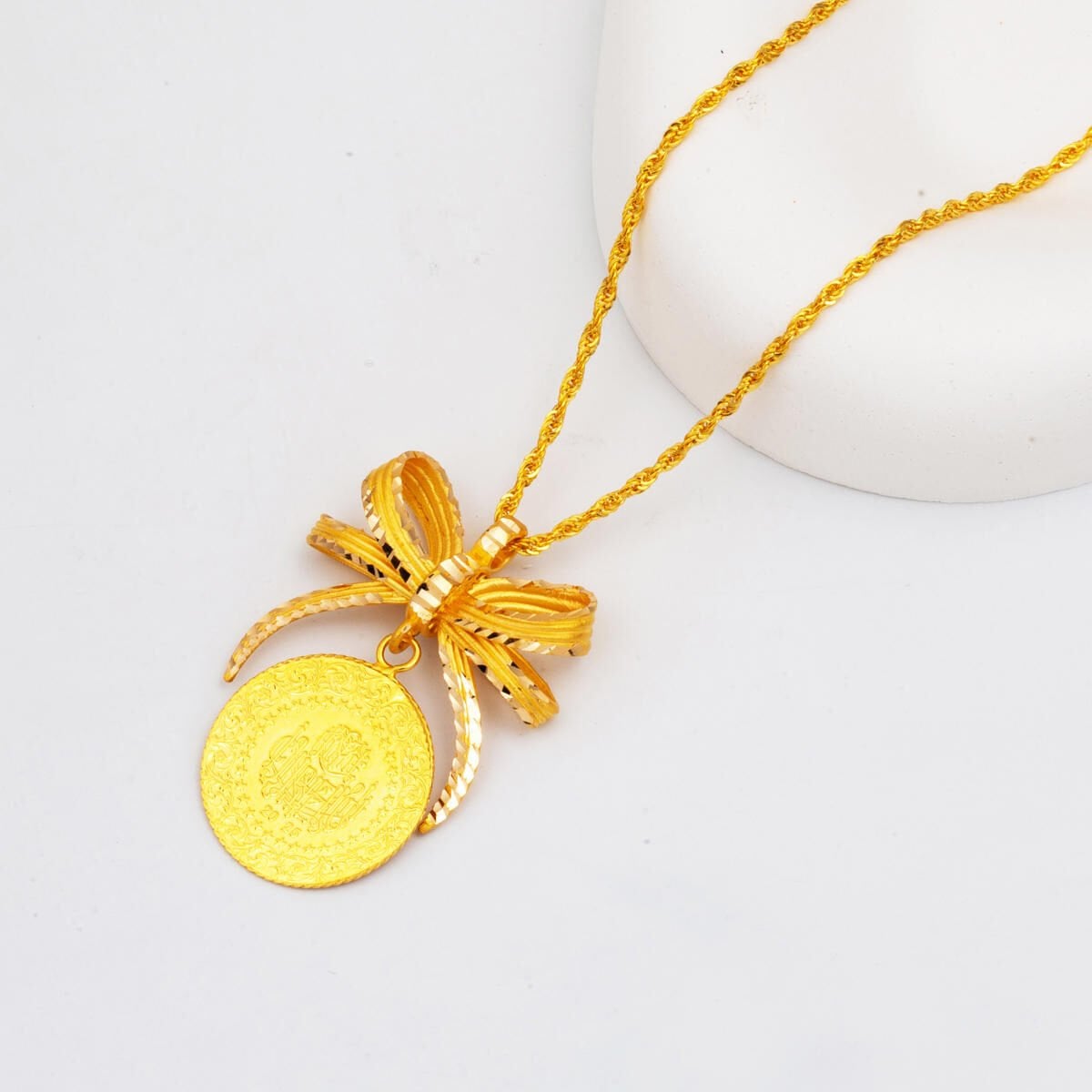 22K Yellow Gold Quarter Coin Bow Necklace