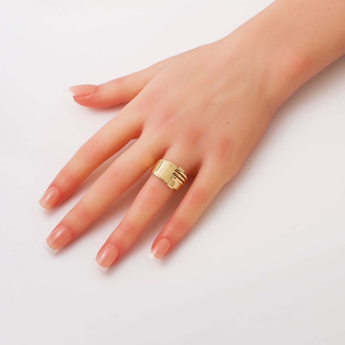 14K Yellow Gold Halo Hand Engraved Ring
