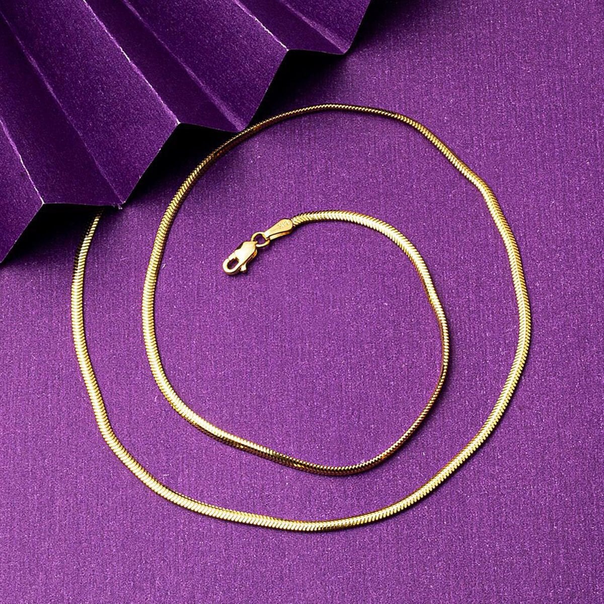 14K Yellow Gold 2mm Herringbone Chain Necklace 65cm