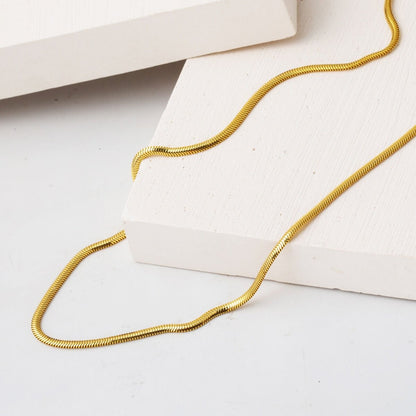 14K Yellow Gold 2.5 mm Herringbone Chain 65 cm