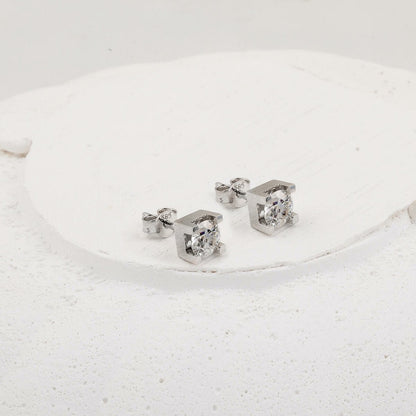 14K White Gold Classic Solitaire Moissanite Earrings