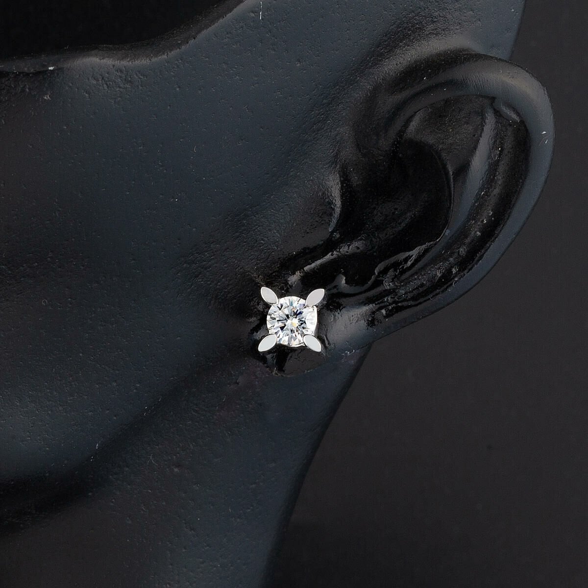 14K White Gold 1.00 Ct Almond Prong Moissanite Earrings