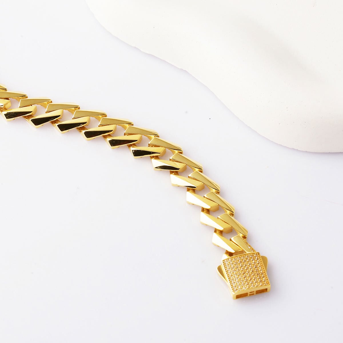 14K Yellow Gold Italian Curb Cubic Zirconia Bracelet