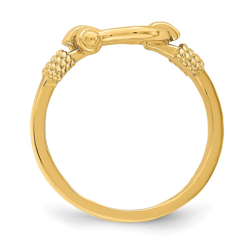 10K Yellow Gold 10K Shackle W/ Rope Edge Ring (Size 7)