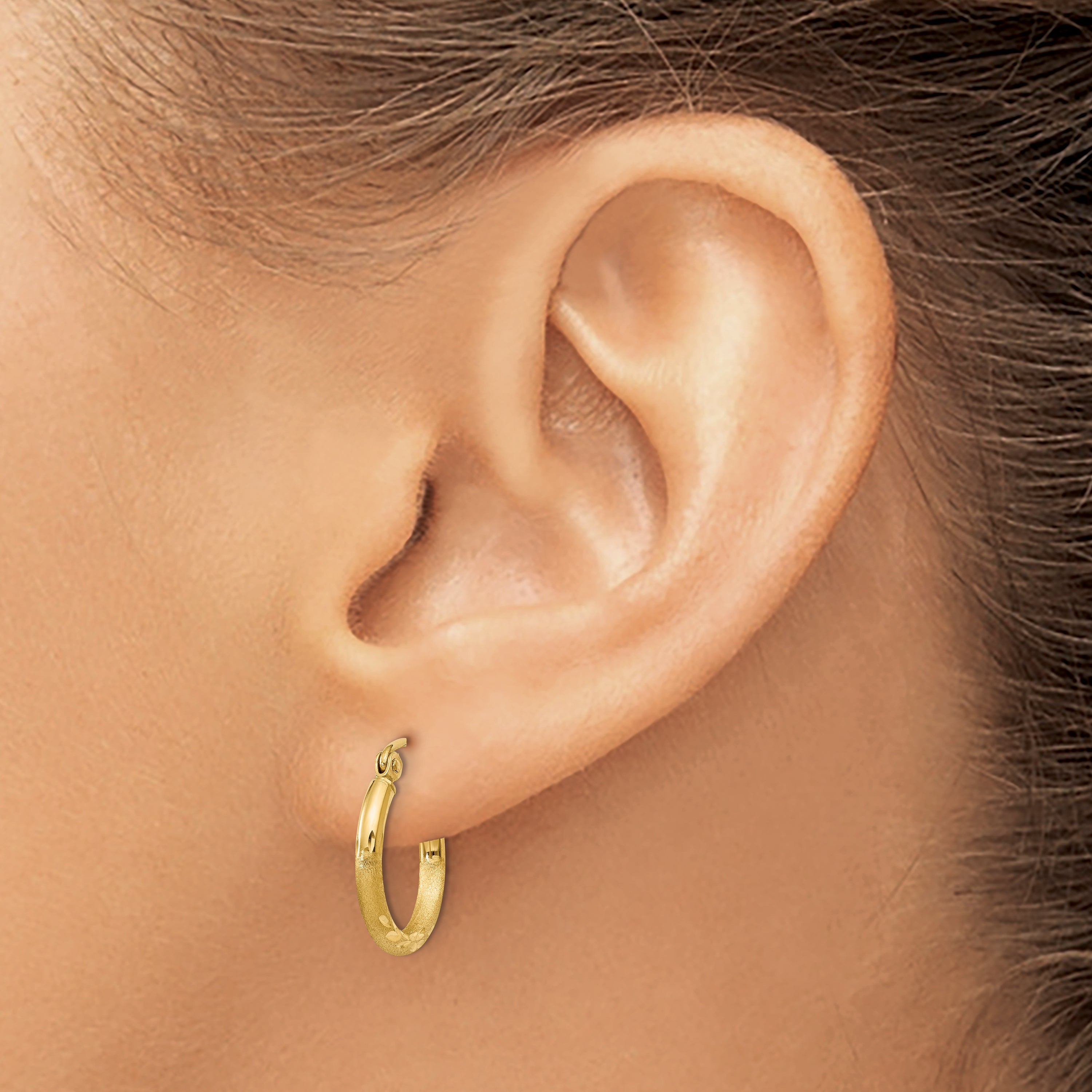 10K Yellow Gold Satin And Diamond-Cut 2mm Round Tube Hoop Earrings