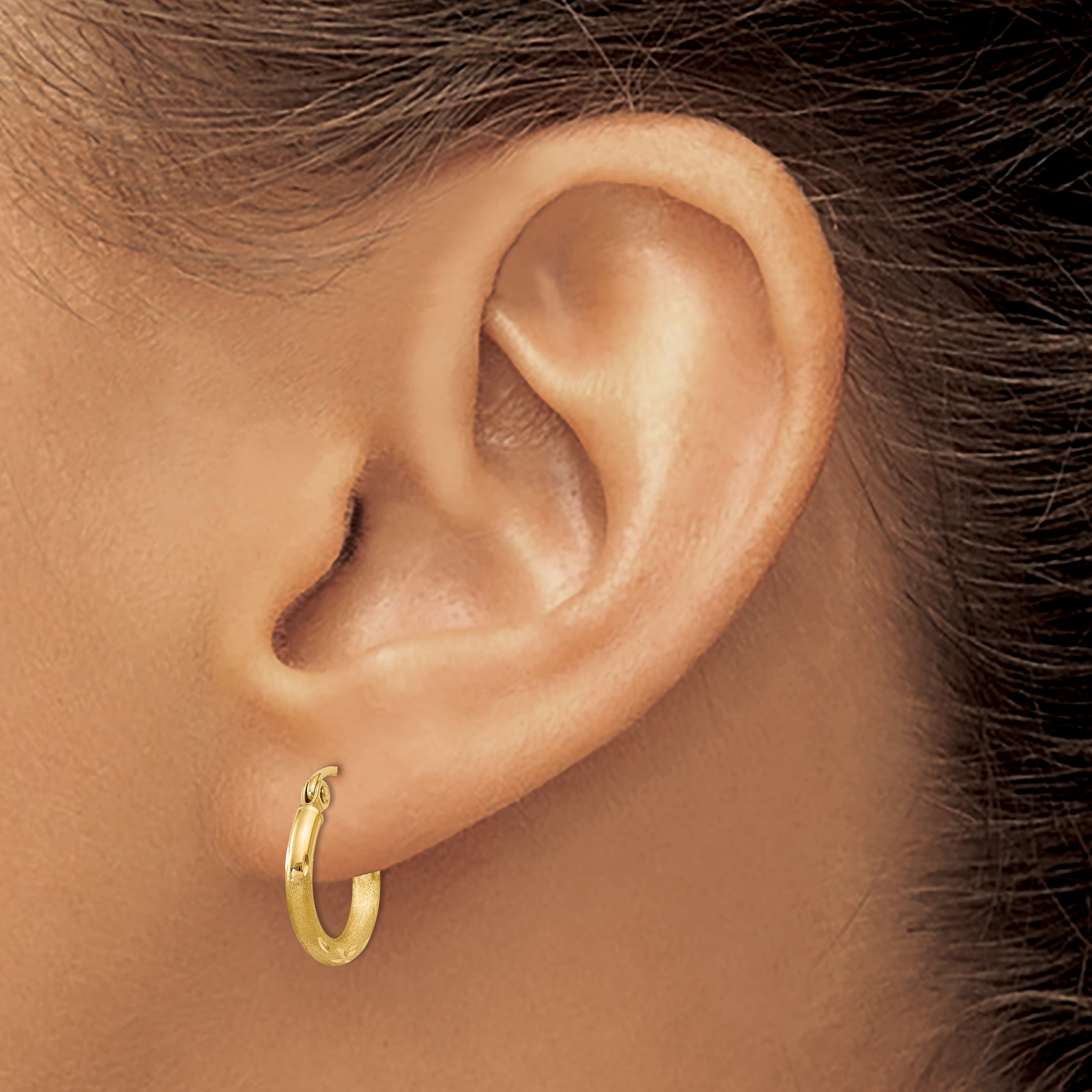 10K Yellow Gold Satin And Diamond-Cut 2mm Round Tube Hoop Earrings