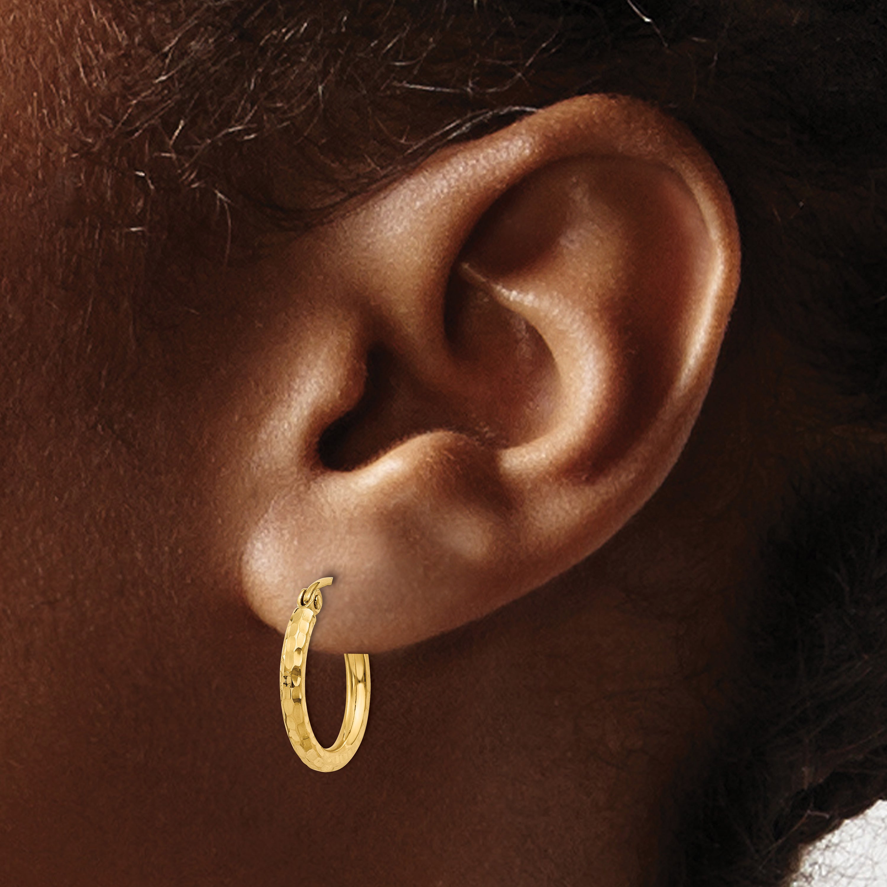 10K Yellow Gold Diamond-Cut 2mm Round Tube Hoop Earrings