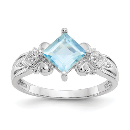 14K White Gold Aquamarine And Diamond Ring