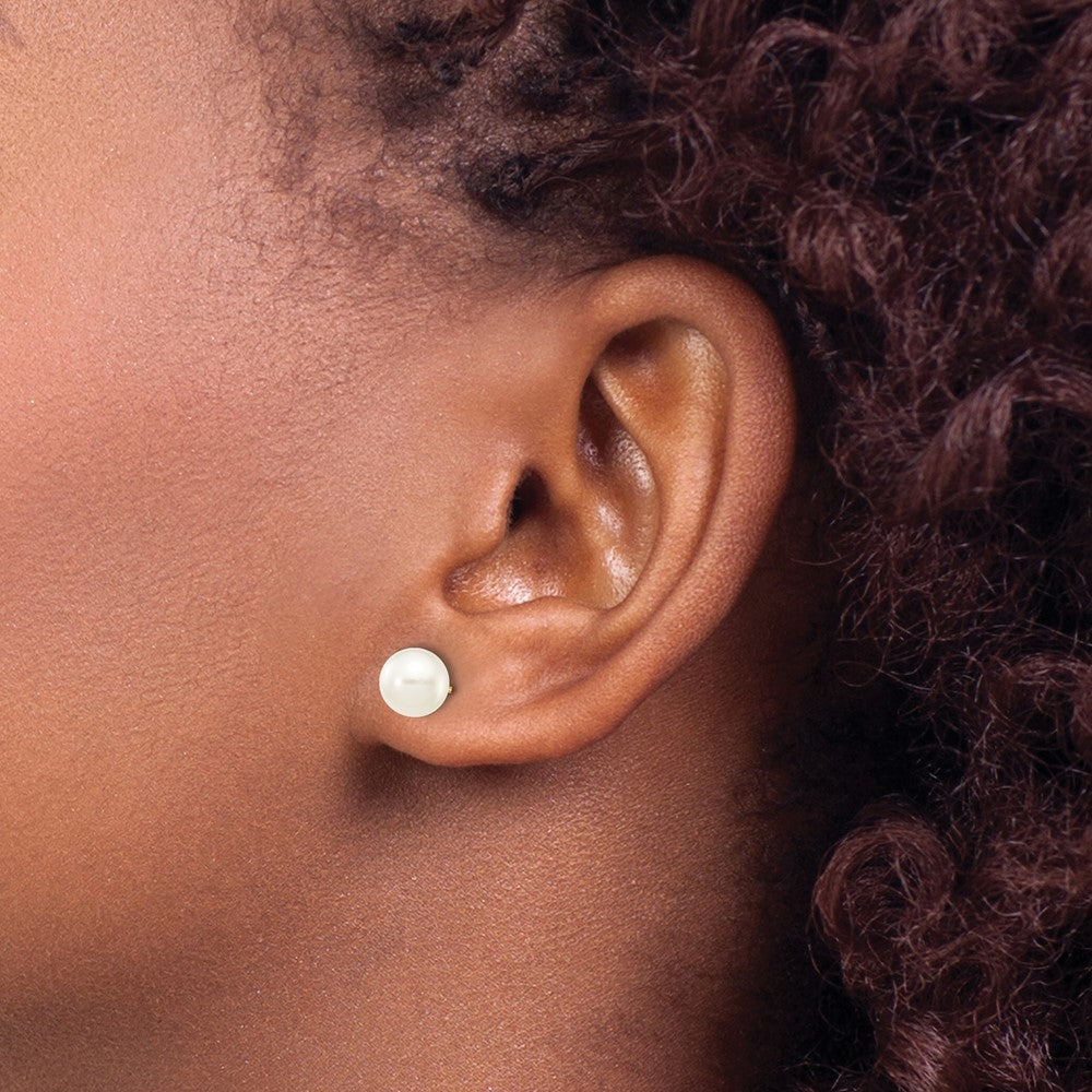 10K Yellow Gold 6-7mm White Round Freshwater Cultured Pearl Stud Post Earrings