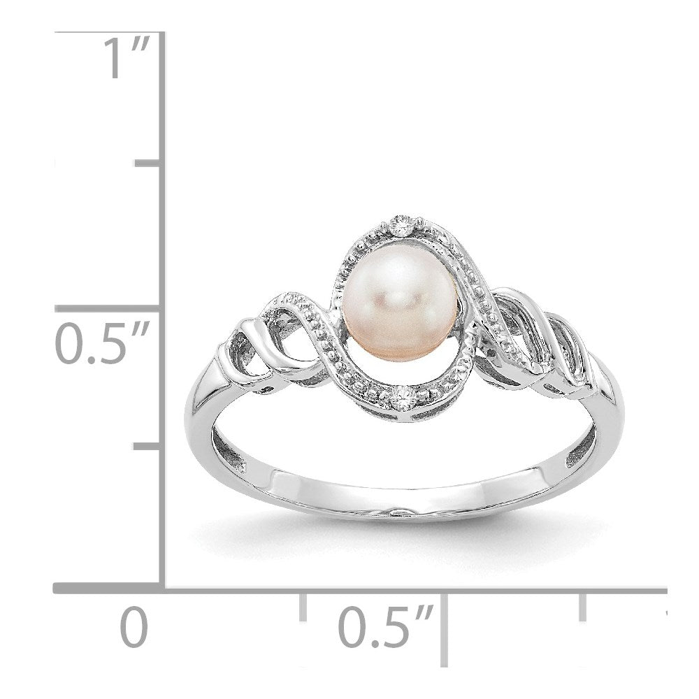 10K White Gold Fw Cultured Pearl And Diamond Ring