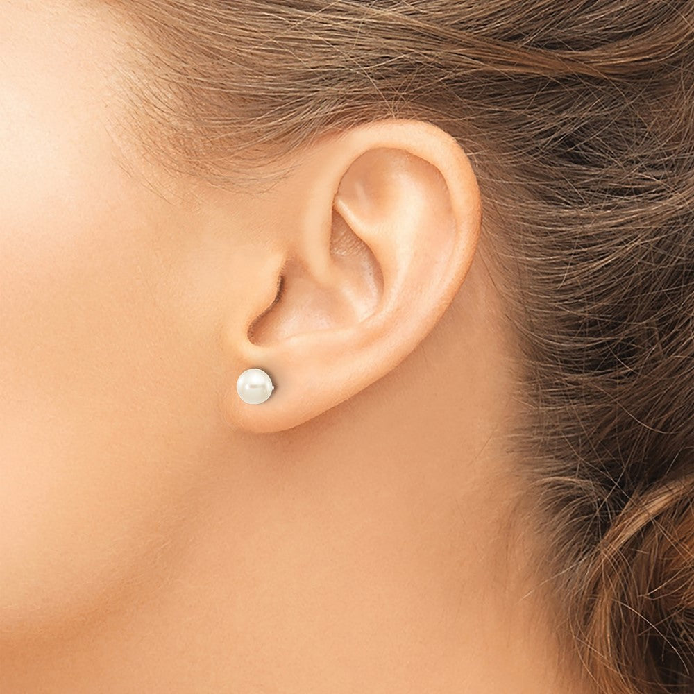 10K White Gold 5-6mm Round Freshwater Cultured Pearl Stud Post Earrings
