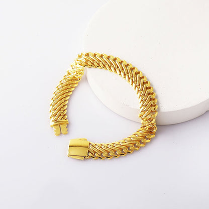 14K Yellow Gold Vienna Curb Bracelet