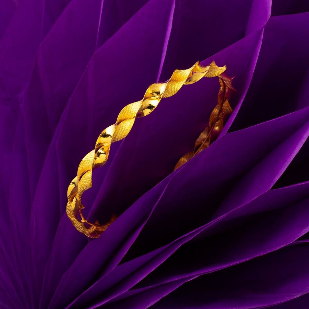 22K Yellow Gold Macaroni Braided Twisted Bangle