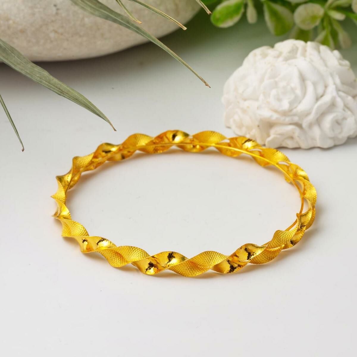 22K Yellow Gold Macaroni Braided Twisted Bangle