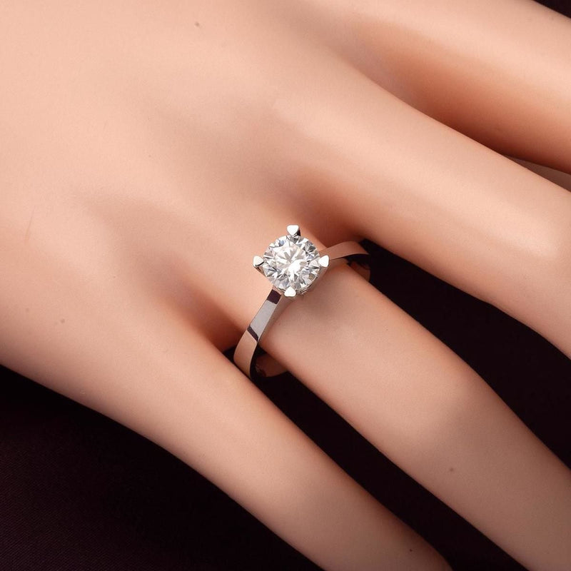 14K White Gold 1.20 Ct Moissanite Solitaire Ring (3.4 g)
