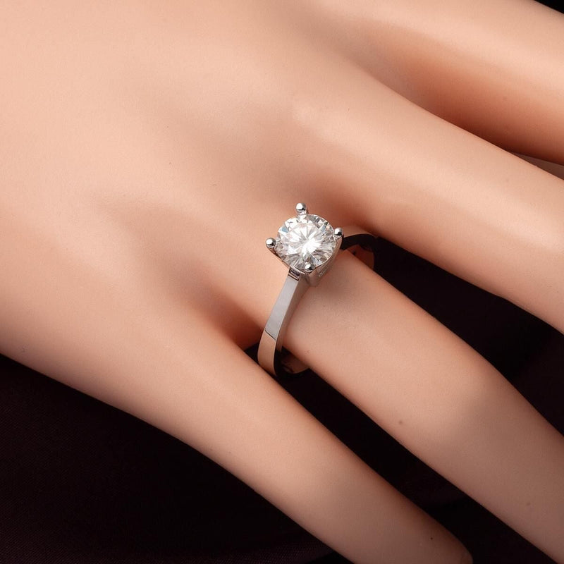 14K White Gold 1.20 Ct Round Cut Moissanite Solitaire Ring