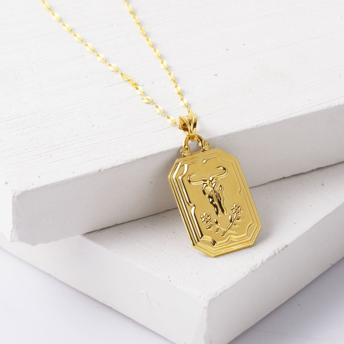 14K Yellow Gold Retro Taurus Zodiac Pendant