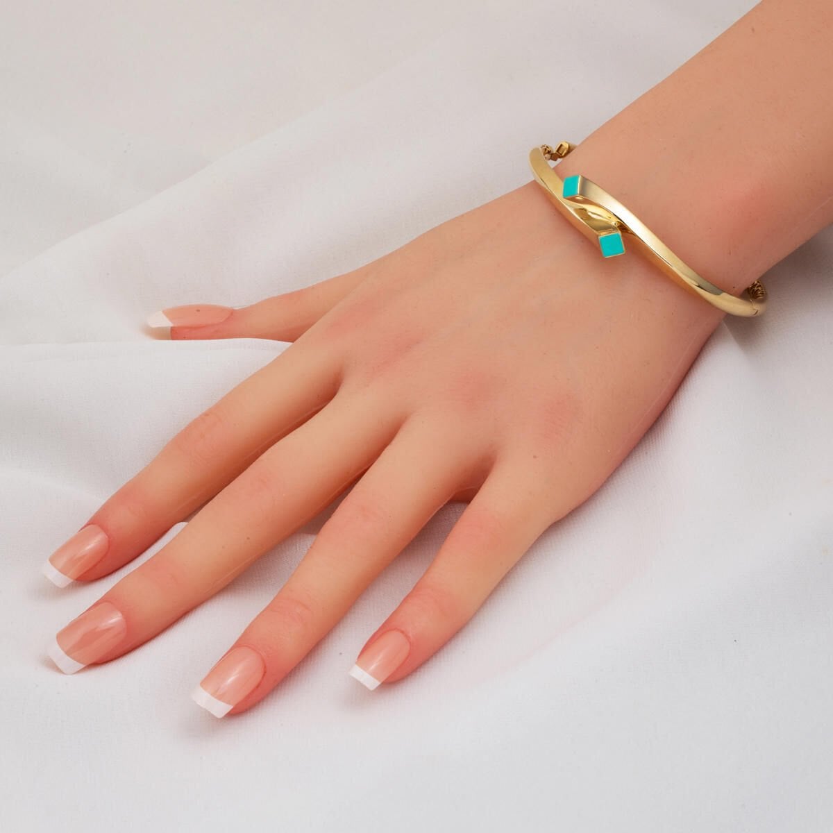 14K Yellow Gold Neva Colored Enamel Turquoise Hinged Cuff Bangle