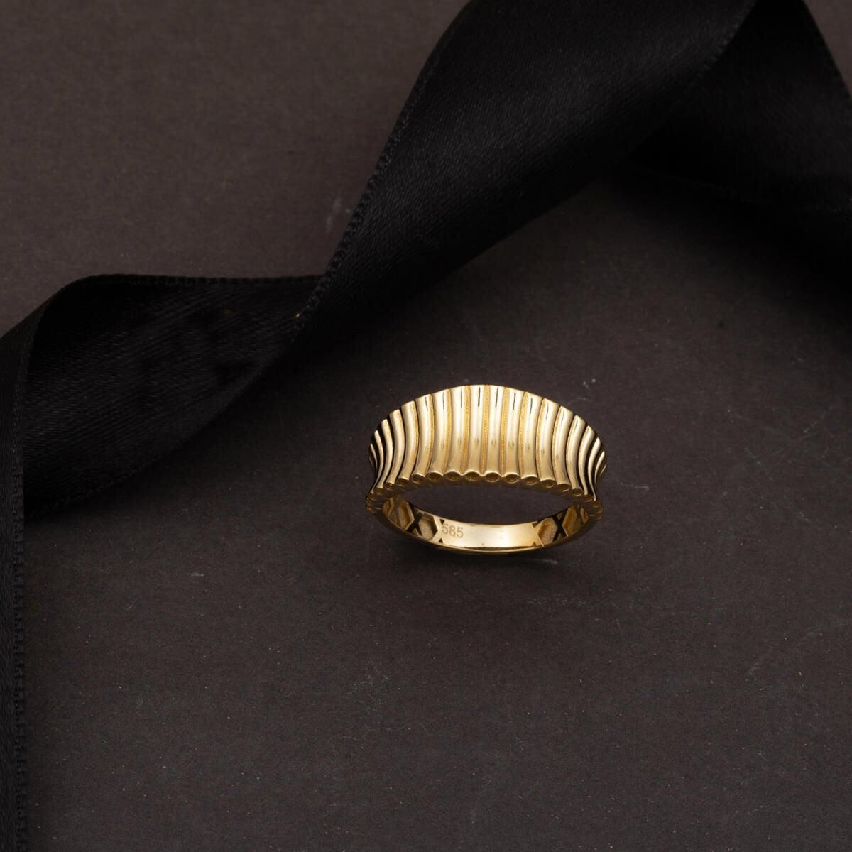 14K Yellow Gold Ring